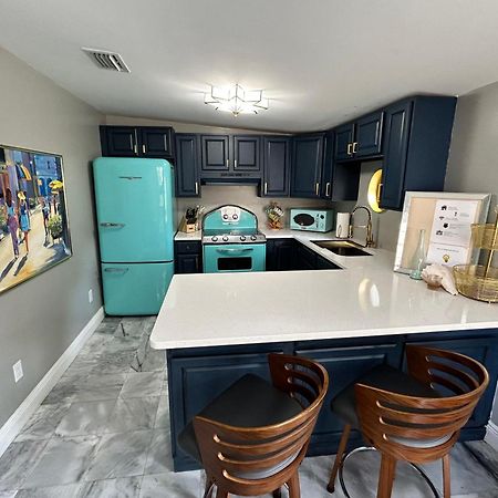 Stylish Bungalow Near Dining, Parks & Entertainment Jacksonville Exteriör bild