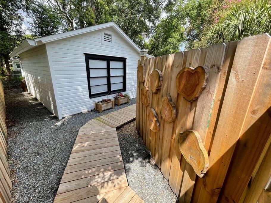 Stylish Bungalow Near Dining, Parks & Entertainment Jacksonville Exteriör bild